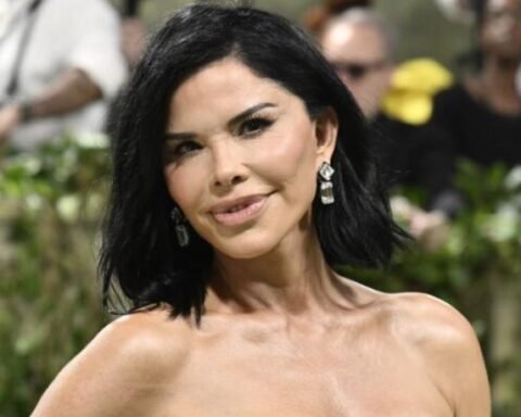 Lauren Sánchez Bezos Age